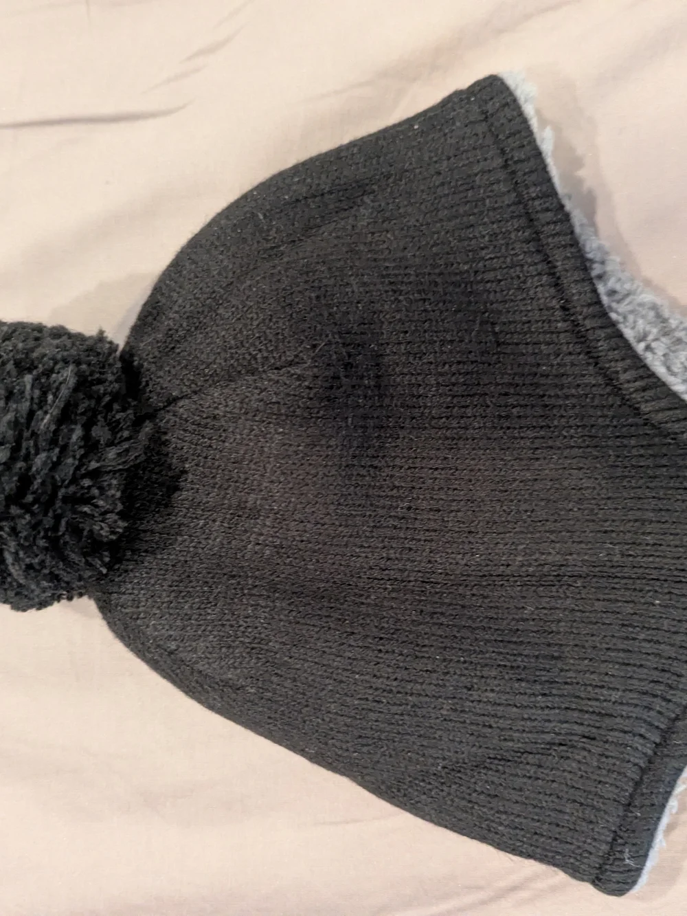 Primary Baby 6-12M Black Pom Beanie Hat Gray Sherpa Lined 2019 NWOT